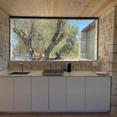 Holiday home Mirror Trullo And Mirror House *