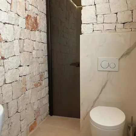 Holiday home Mirror Trullo And Mirror House