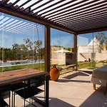 بيت للعطل Mirror Trullo And Mirror House