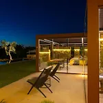 Mirror Trullo And Mirror House بيت للعطل *
