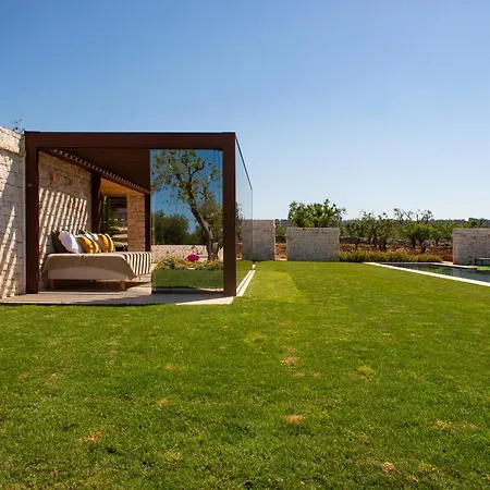 بيت للعطل Mirror Trullo And Mirror House أوستوني