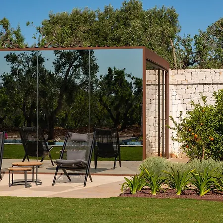 بيت للعطل Mirror Trullo And Mirror House *
