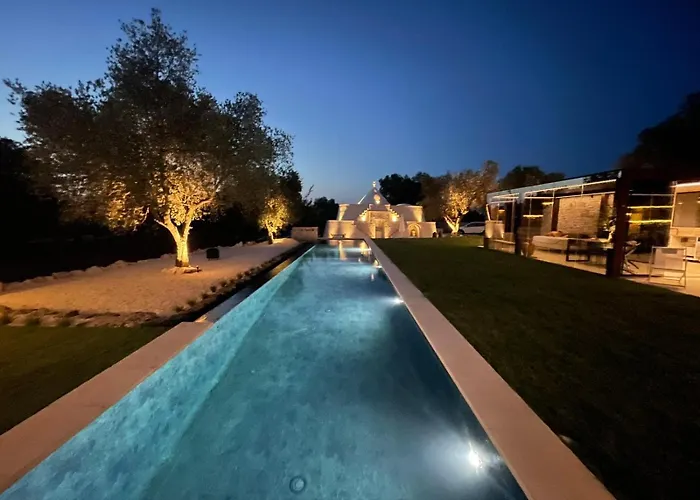 Mirror Trullo And Mirror House Ostuni