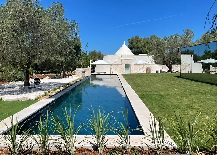 Mirror Trullo And Mirror House